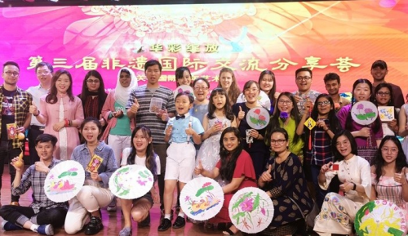 文化艺术交流：点亮时代的火花